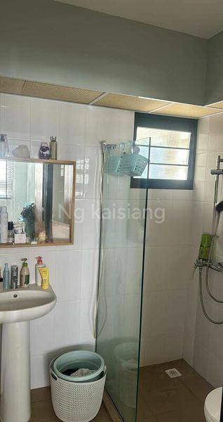 Room (HDB) for Rent in  535 Hougang Street 52 - Image 1